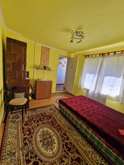 Casă cu 4 camere în Malovăț