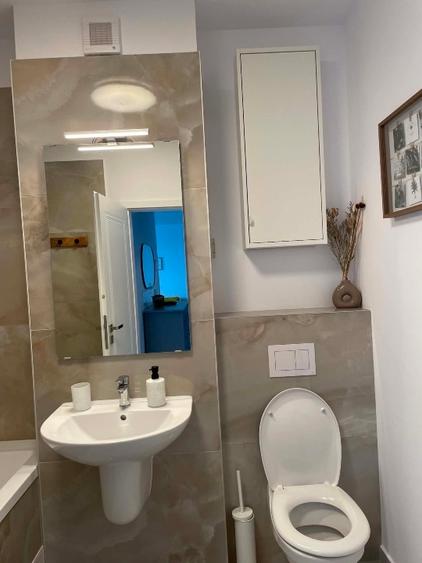 Apartament cu 2 camere decomandat, mobilat în Aradului