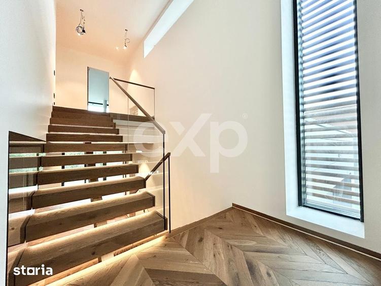 Casă cu 5 camere cu Teren 700 Mp în Central