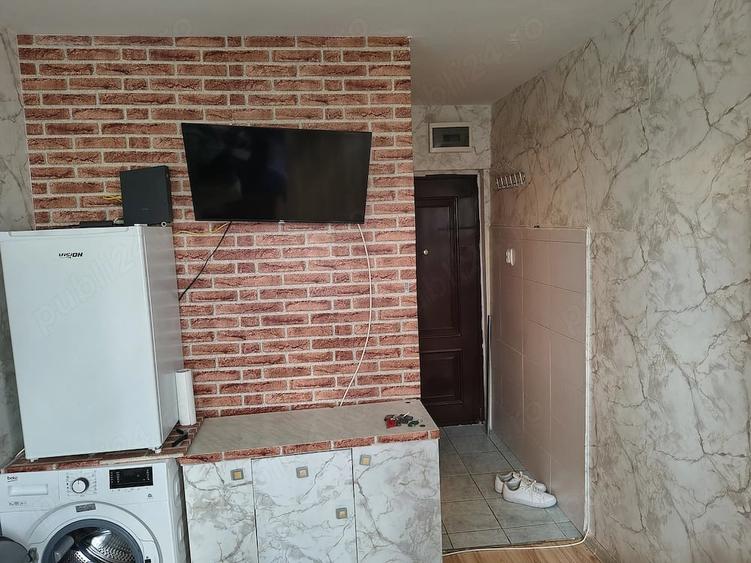 Garsonieră decomandată în Iosefin