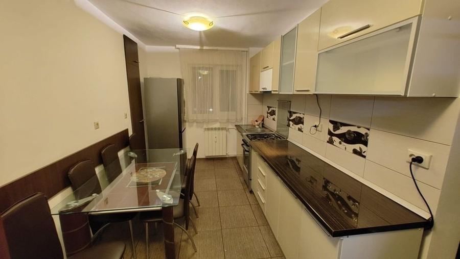 Apartament cu 2 camere decomandat în Dacia