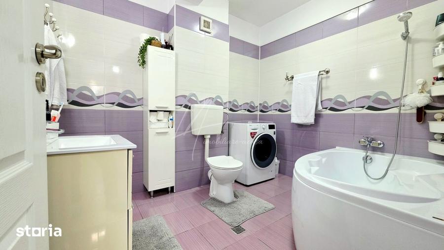 Apartament cu 3 camere, mobilat în Central