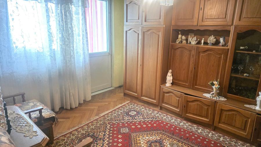 Apartament cu 2 camere decomandat în Bălcescu