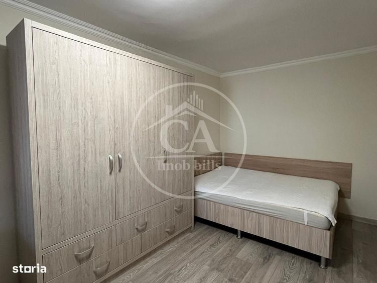 Casă cu 4 camere decomandat în Central