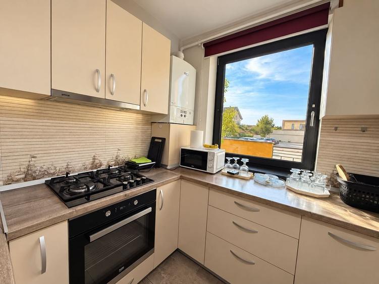 Apartament cu 2 camere semidecomandat, mobilat în Braytim