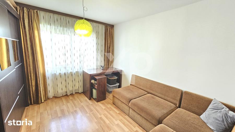Apartament cu 3 camere decomandat, mobilat în Mihai Bravu