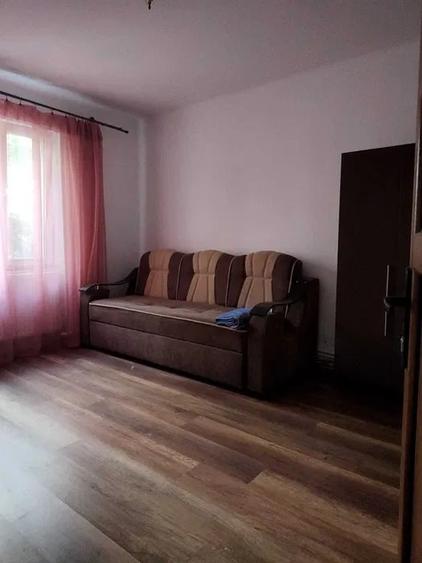 Apartament cu 3 camere decomandat, mobilat în Tudor Vladimirescu