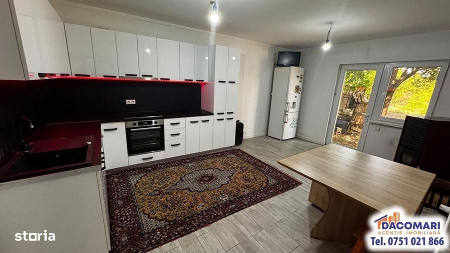 Casă cu 4 camere în Piscu