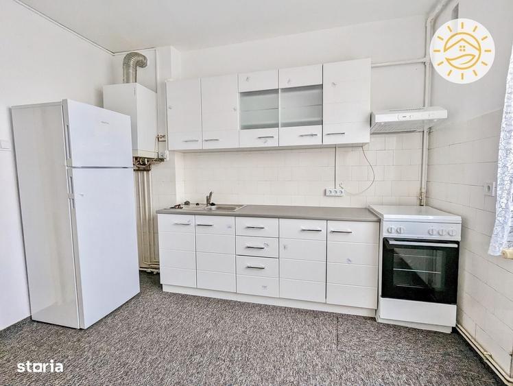 Apartament cu 3 camere decomandat în Centrul Civic