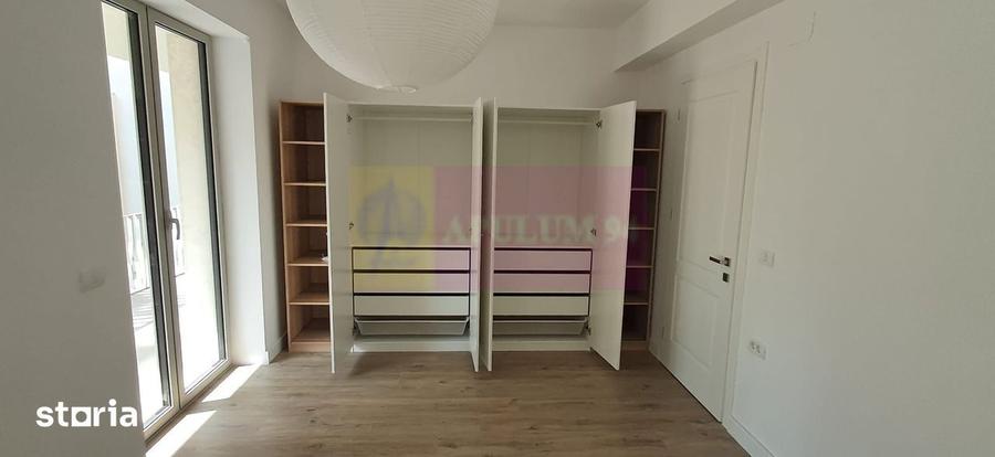 Apartament cu 4 camere decomandat în Ultracentral