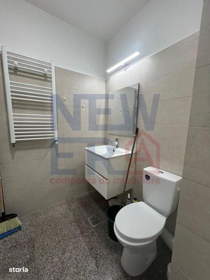 Apartament cu 2 camere decomandat, mobilat în Central