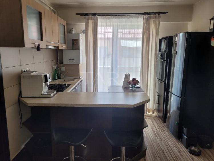 Apartament cu 4 camere decomandat, mobilat în Apahida