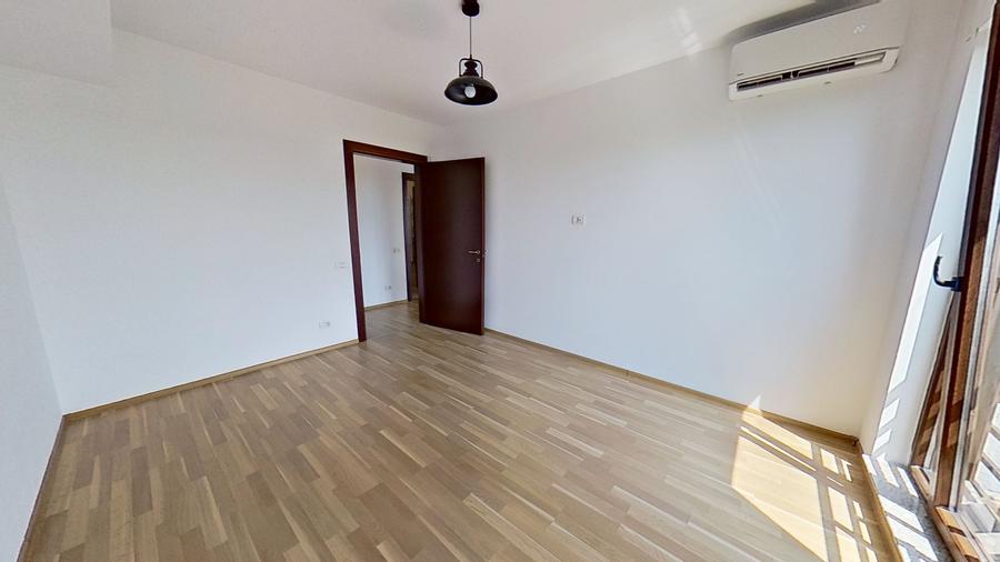 Apartament cu 3 camere în Băneasa