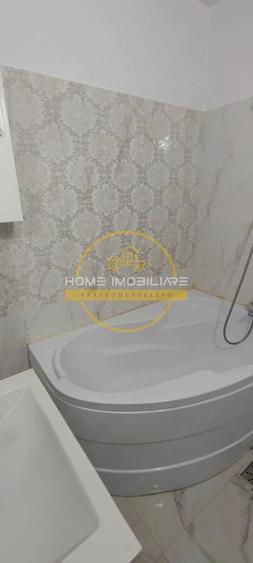Apartament cu 3 camere decomandat, mobilat în Dacia