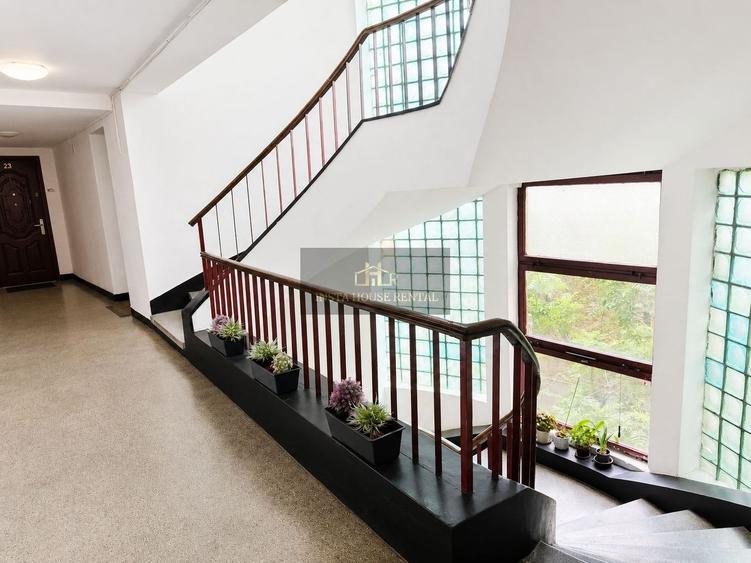 Apartament cu 2 camere semidecomandat, mobilat în Kogălniceanu