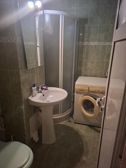 Garsonieră semidecomandată în Central