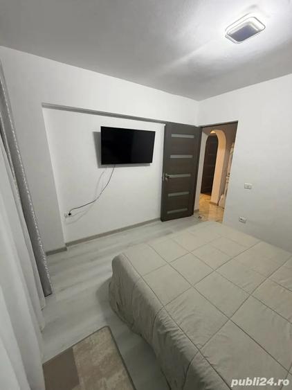 Apartament cu 4 camere decomandat în Ultracentral