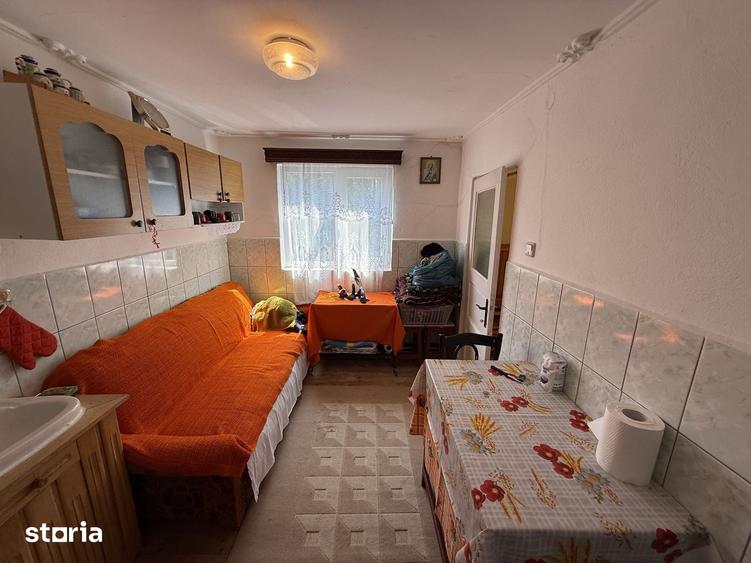 Casă cu 3 camere cu Teren 476 Mp în Vistieru