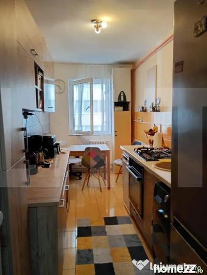 Apartament cu 3 camere, 72 mp, Simeria - 2