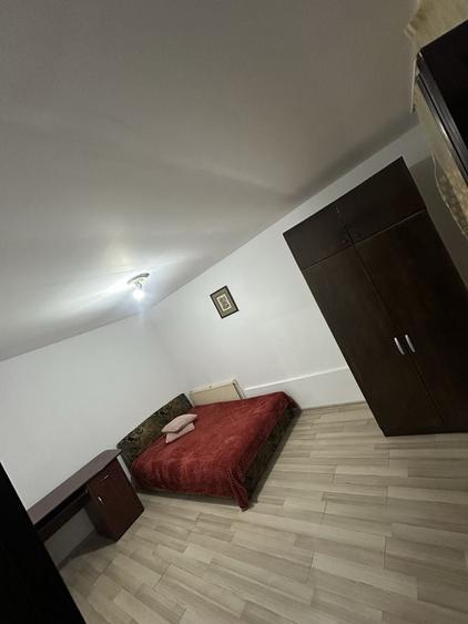Casă cu 2 camere în Central