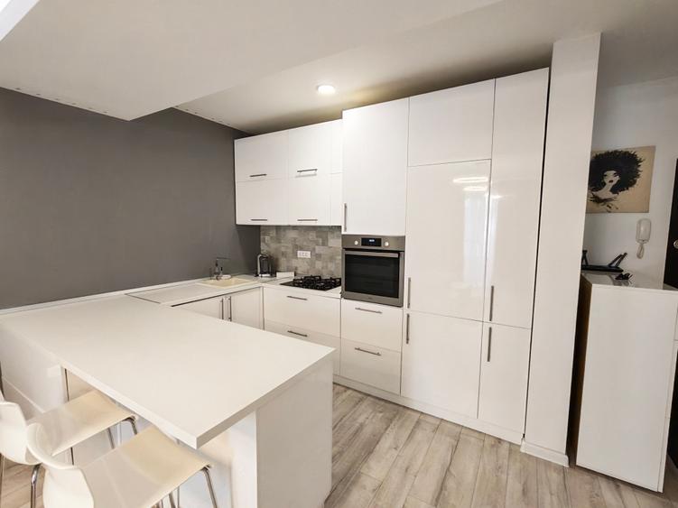 Apartament cu 2 camere semidecomandat în Grozăvești