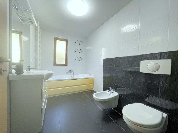 Apartament cu 3 camere decomandat, mobilat în Dumbrăvița