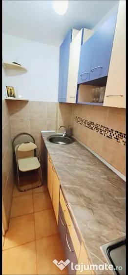 Garsonieră semidecomandată în Central