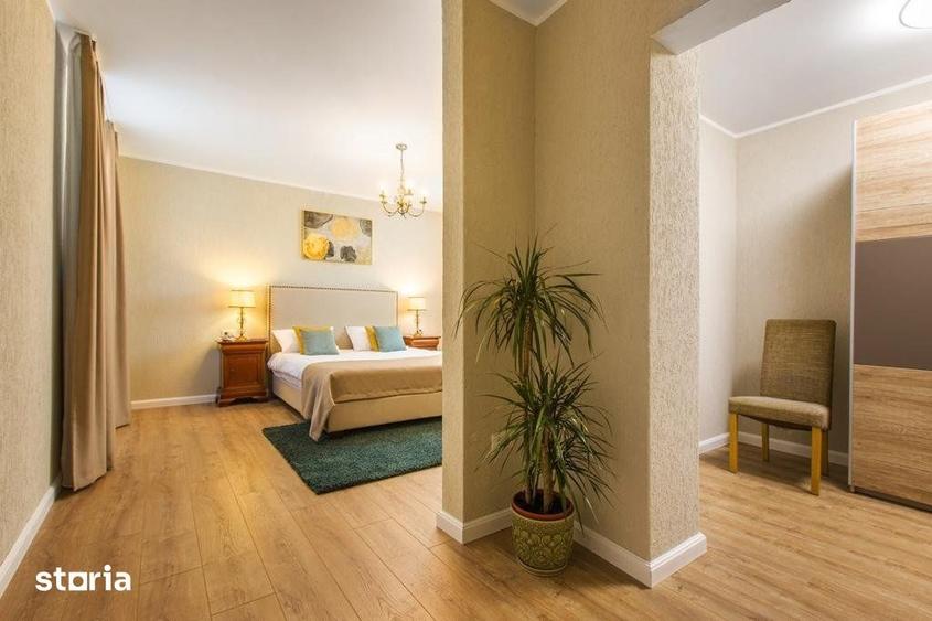 Casă cu 5 camere cu Teren 690 Mp în Central