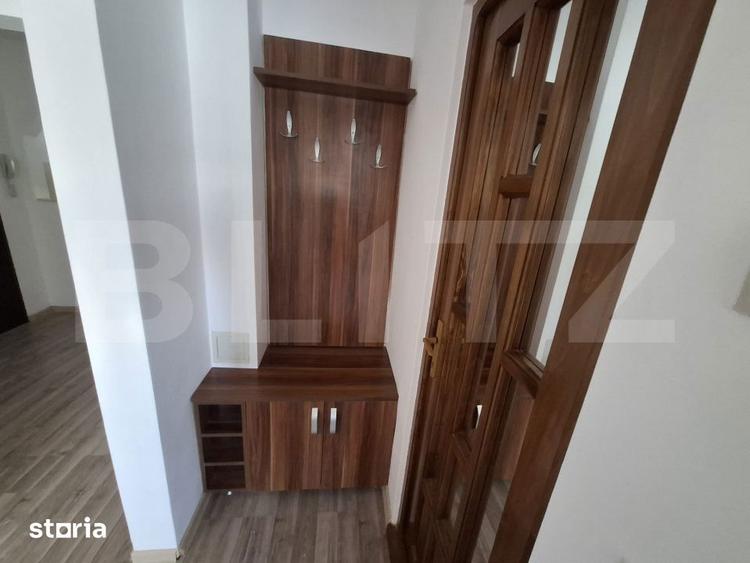 Apartament cu 3 camere în Micro 17