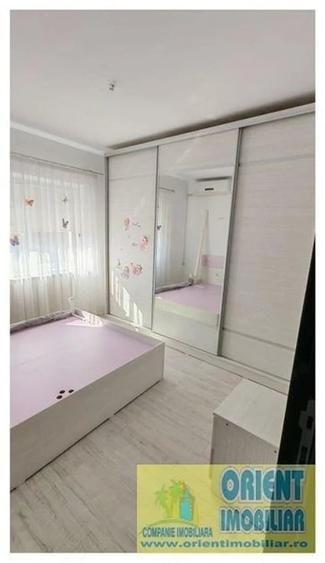 Apartament cu 2 camere decomandat în Km 5
