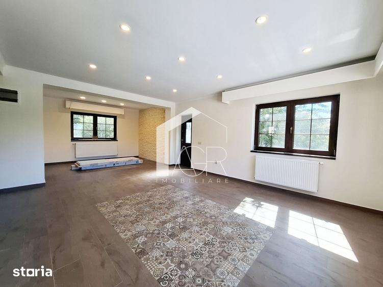 Casă cu 4 camere cu Teren 380 Mp în Central