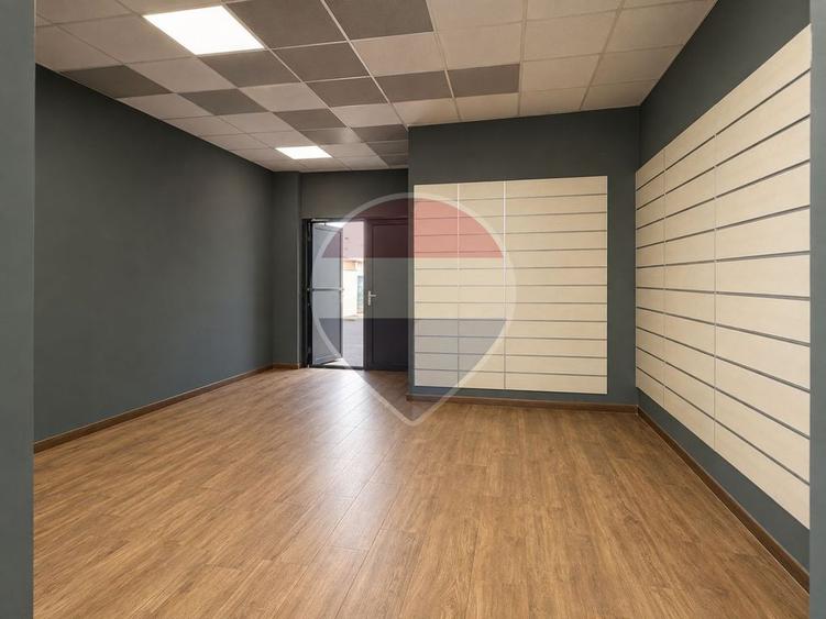 Spațiu comercial, de 137 mp, în Faleza Nord