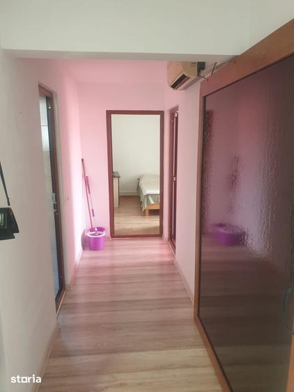 Apartament cu 2 camere decomandat în Tomis Nord