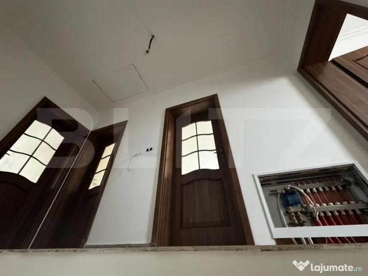 Casă cu 5 camere cu Teren 500 Mp în Giroc
