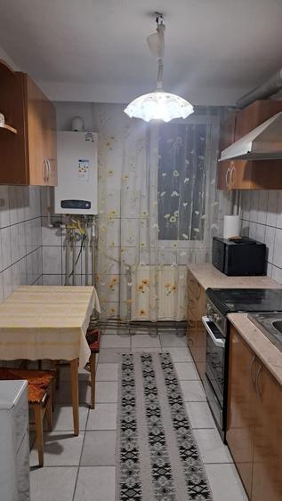 Apartament cu 2 camere decomandat în Astoria