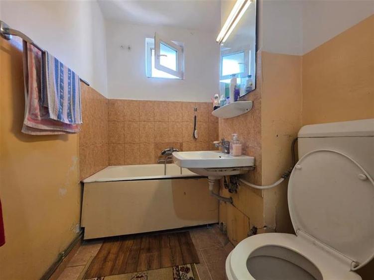 Apartament cu 2 camere circular în 13 Decembrie