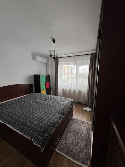 Apartament cu 2 camere decomandat în Vest