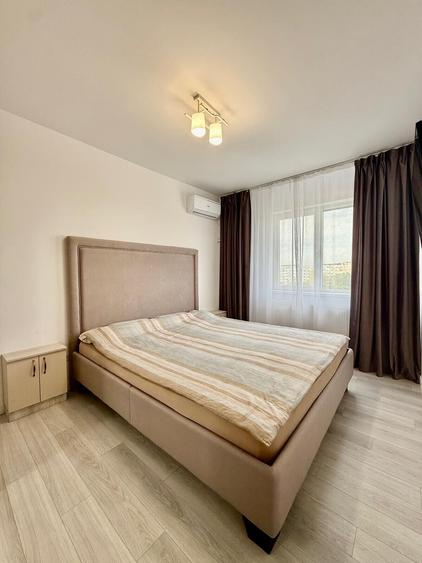 Apartament cu 4 camere decomandat, mobilat în Brâncoveanu