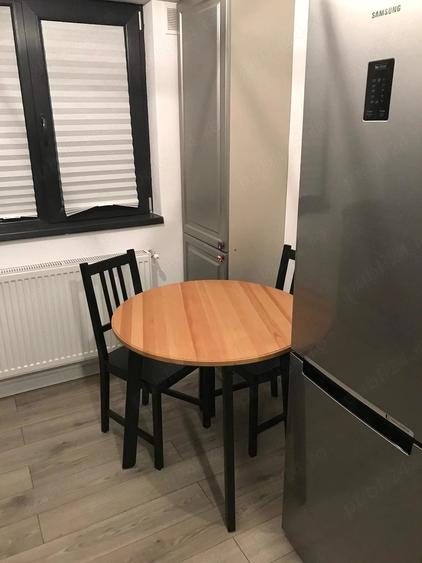 Apartament cu 2 camere decomandat în Splaiul Independenței