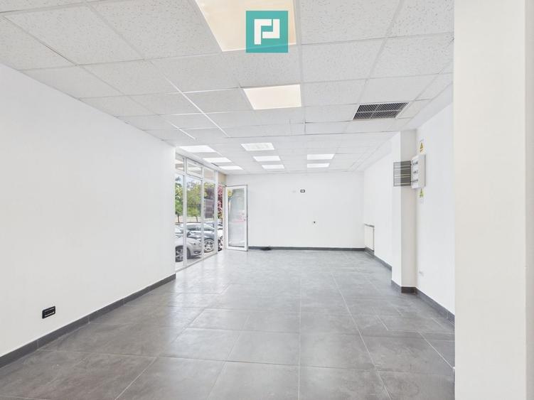 Spațiu comercial, de 45 mp, în Iosia