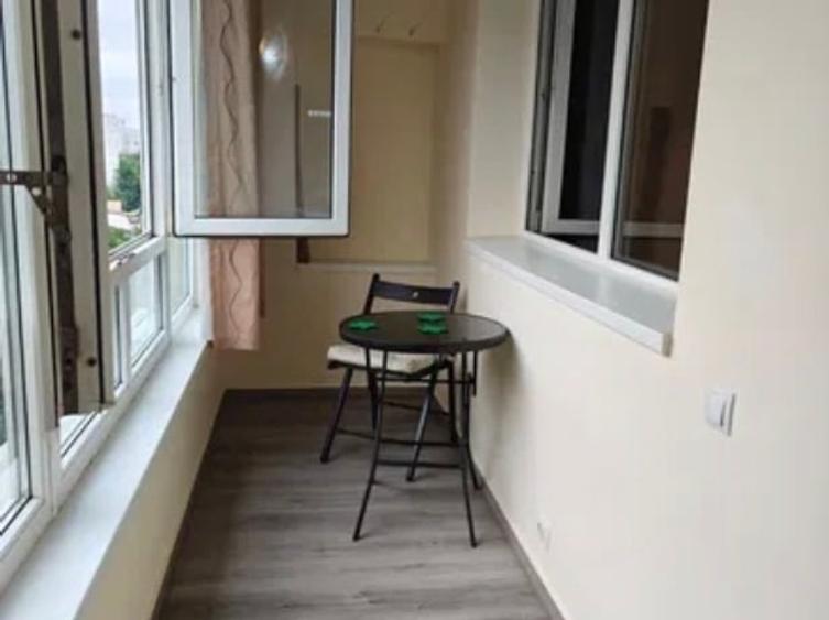 Apartament cu 2 camere semidecomandat în Dristor