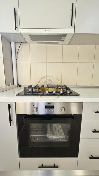 Apartament cu 2 camere semidecomandat, mobilat în Titan