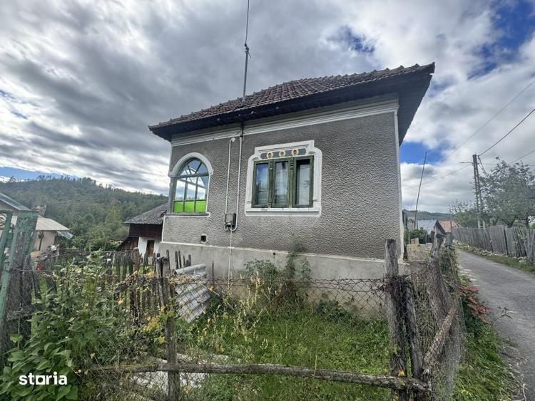 Casă cu 2 camere în Cândești