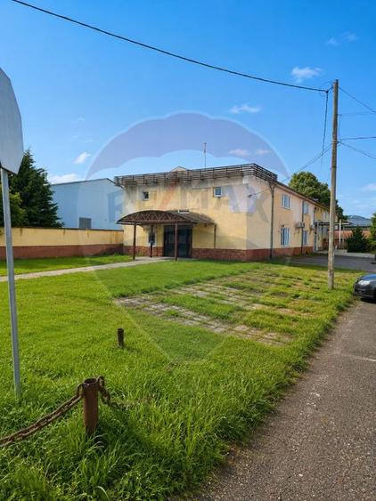 Spațiu comercial, de 372 mp, în Sud-Vest