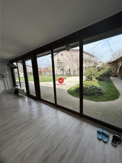 Casă cu 4 camere cu Teren 555 Mp în Eforie