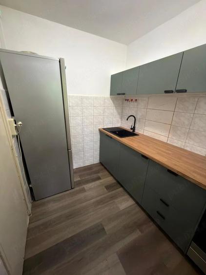 Apartament cu 2 camere semidecomandat în 1 Mai
