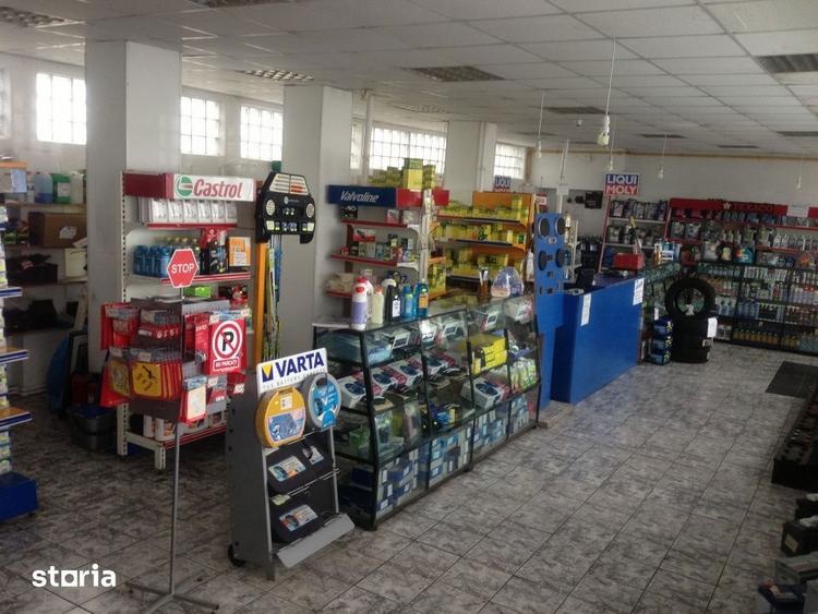 Spațiu comercial, de 100 mp, în Vitan