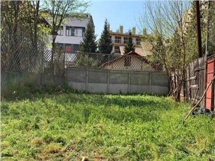 Teren Construcții intravilan de 665 mp, în Dacia
