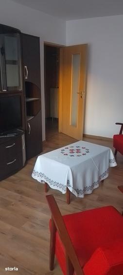 Apartament cu 2 camere decomandat în Tomești