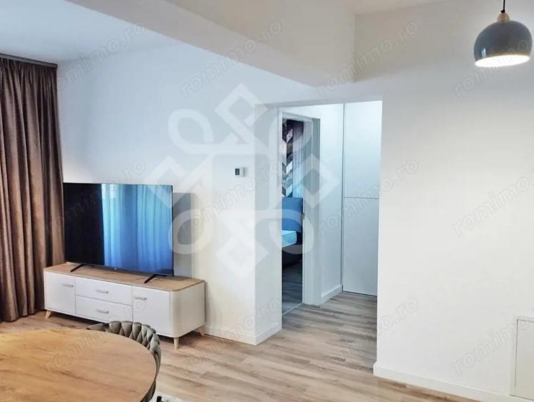 Apartament cu 2 camere semidecomandat, mobilat în Iosia